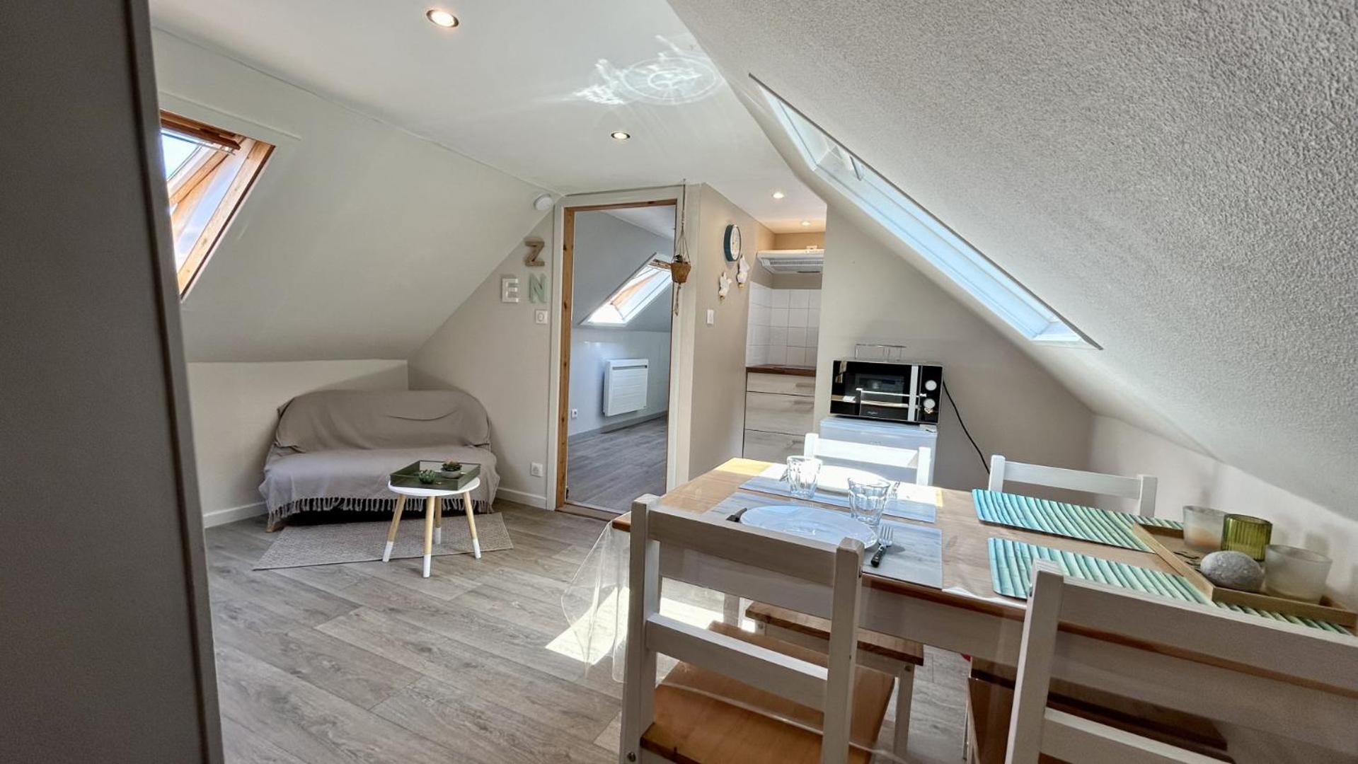 Terre & Mer'Veilles 2, Appartement Avec Spa Pour 2 Personnes Favières Екстериор снимка