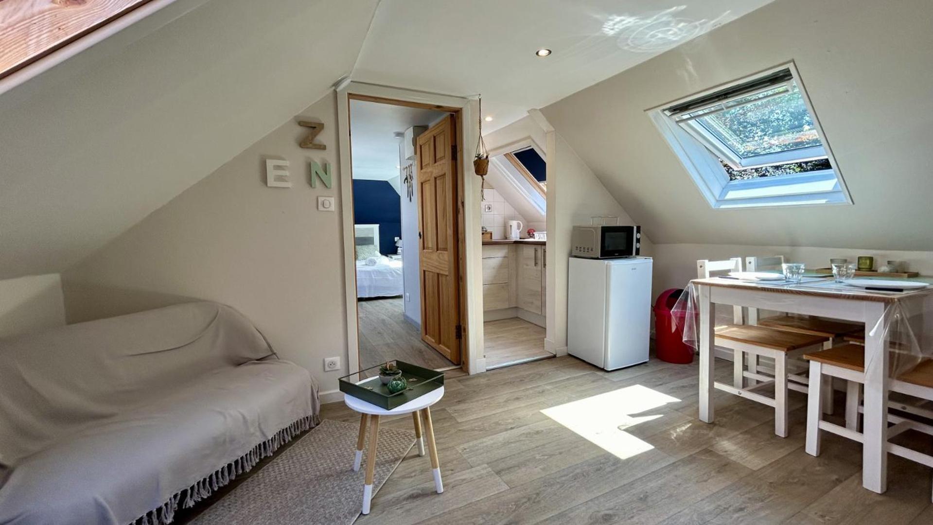 Terre & Mer'Veilles 2, Appartement Avec Spa Pour 2 Personnes Favières Екстериор снимка